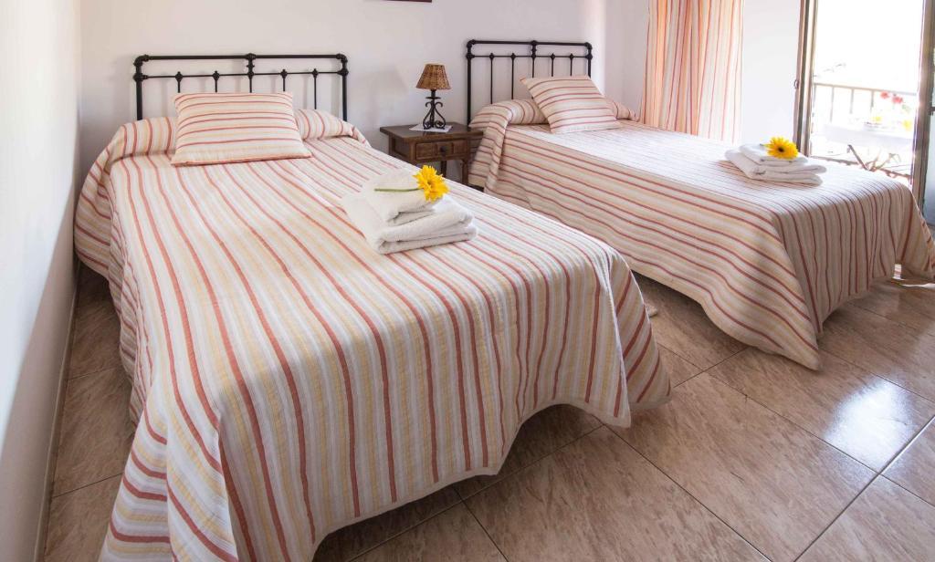 Hostal Alba Taruta Guadalupe  Exteriér fotografie